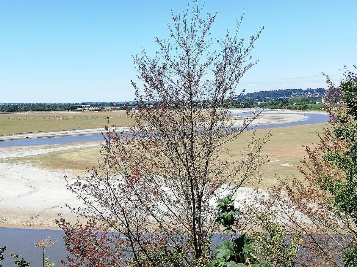 Entre En Baie ! Appartement Pontaubault Buitenkant foto